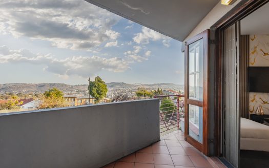 2 Bedroom Apartment in Ridgeway