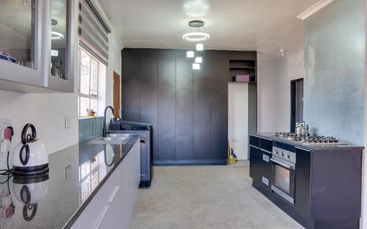 Spacious Freestanding Family Home with Pool and Excellent Potential in Primrose